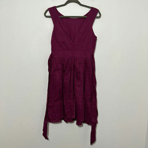 Warehouse Ladies Dress A-Line Purple Size 12 100% Cotton Knee Length Low Cut